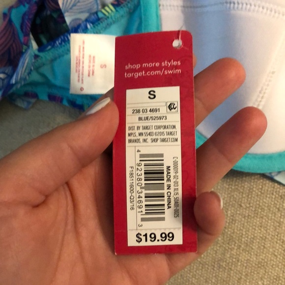 Target bathing suit - Picture 4 of 4